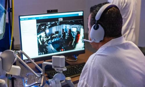 借助 NVIDIA Isaac for Healthcare 远程手术工作流进行开发